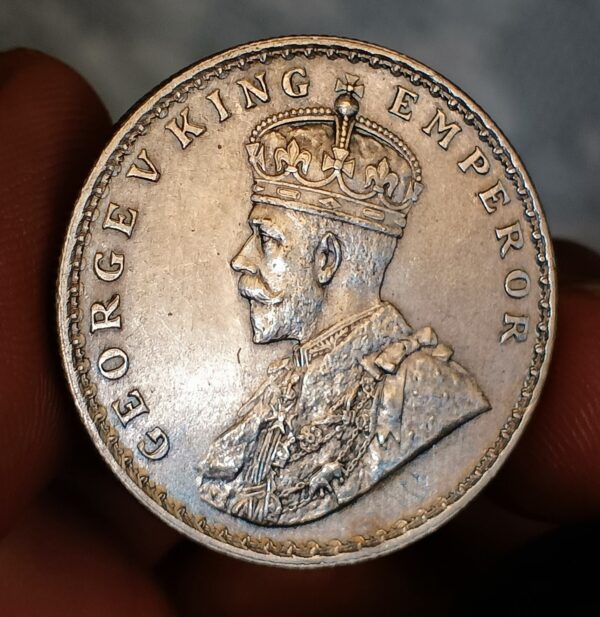 One rupess 1911 silver coin unc condition - Image 2