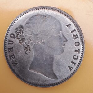 one rupees victoria queen lakhi coin 11.66 gm