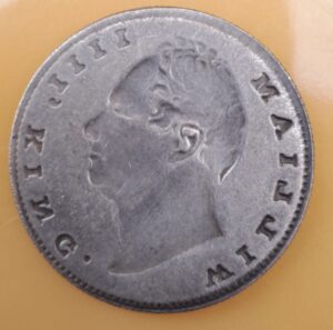one rupees william iv lakhi coin 11.66 gm