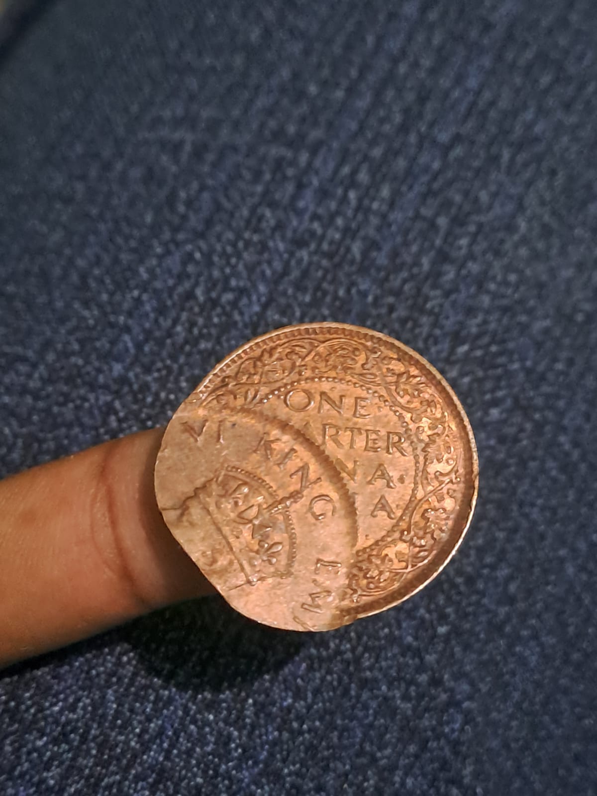 One quarter anna errors coin - Image 2